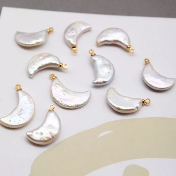 Natural freshwater pearl pendant - Picture 4 of 6